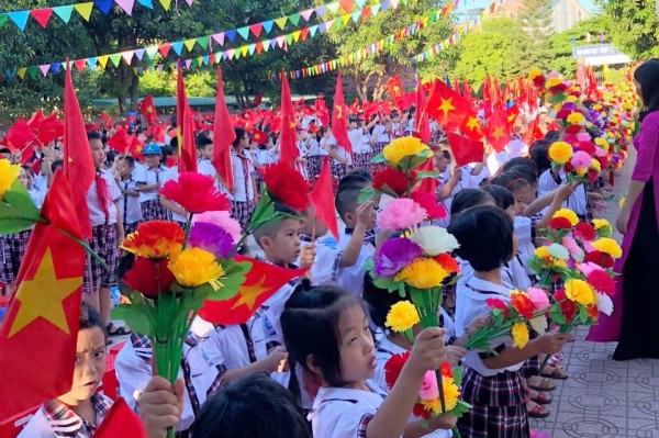Trường Tiểu học Bến Thủy tổ chức Lễ Khai giảng năm học 2018 -2019